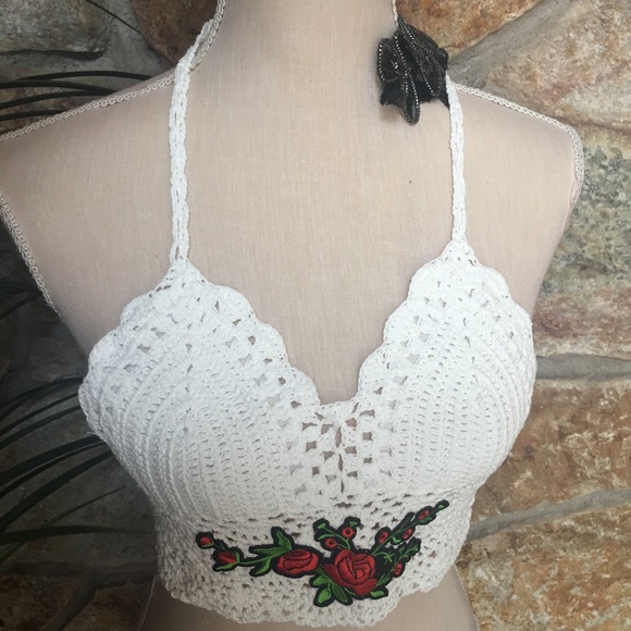 Roses appliqué Halter neck crochet top - Picture 7 of 12